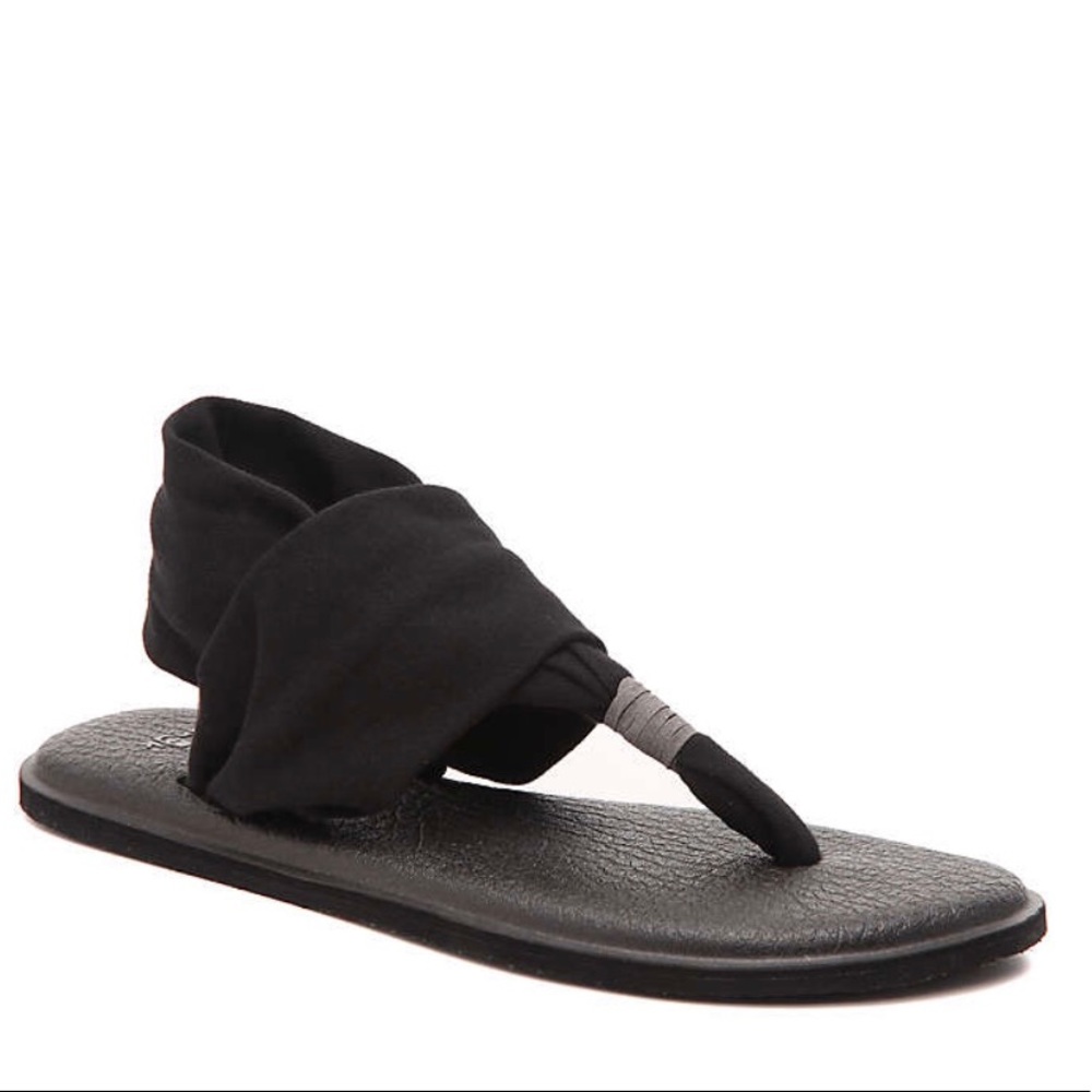 Sanuk yoga sling flat sandal - black NWOT